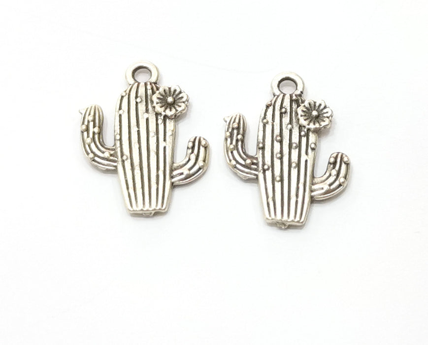 10 Cactus Charms Antique Silver Plated Charms (20x15mm)  G18412