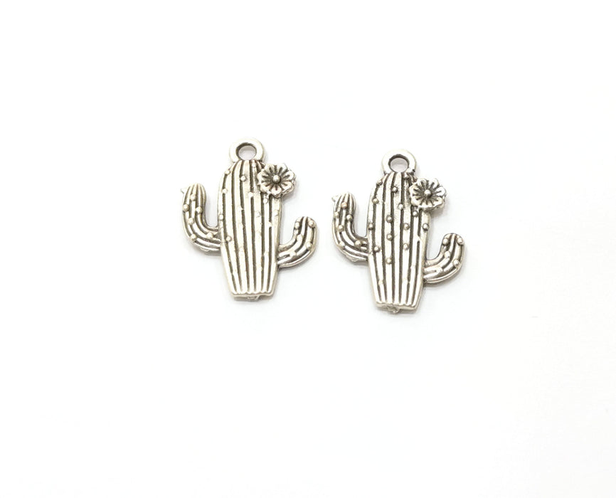 10 Cactus Charms Antique Silver Plated Charms (20x15mm)  G18412