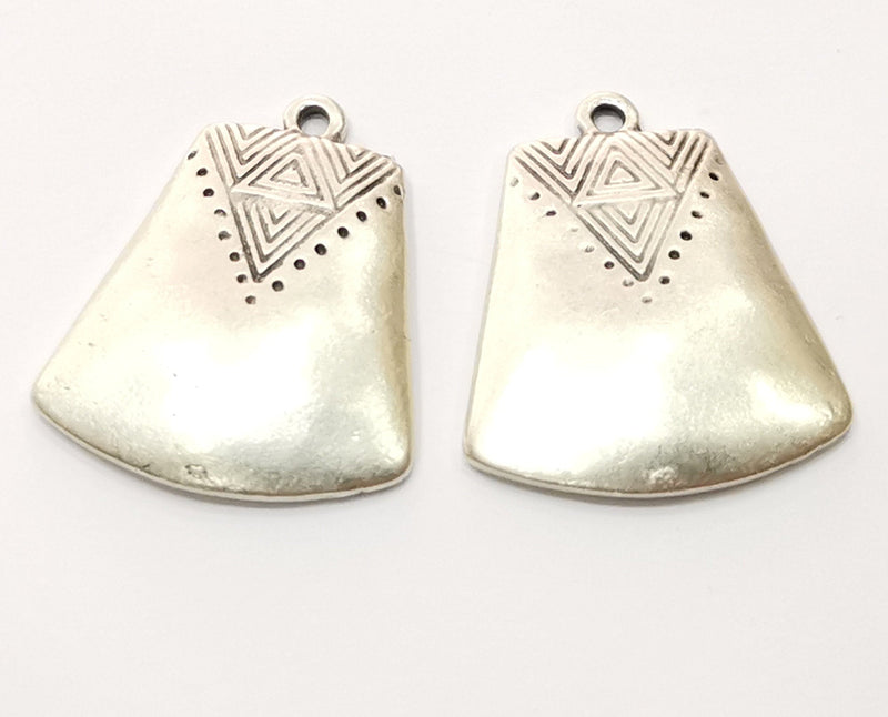 4 Silver Charms Antique Silver Plated Charms (27x22mm)  G17957