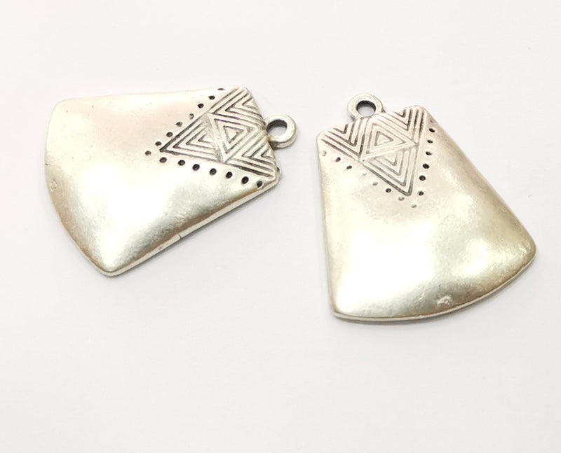 4 Silver Charms Antique Silver Plated Charms (27x22mm)  G17957