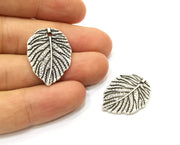 4 Leaf Charms Antique Silver Plated Charms (28x21mm)  G18008