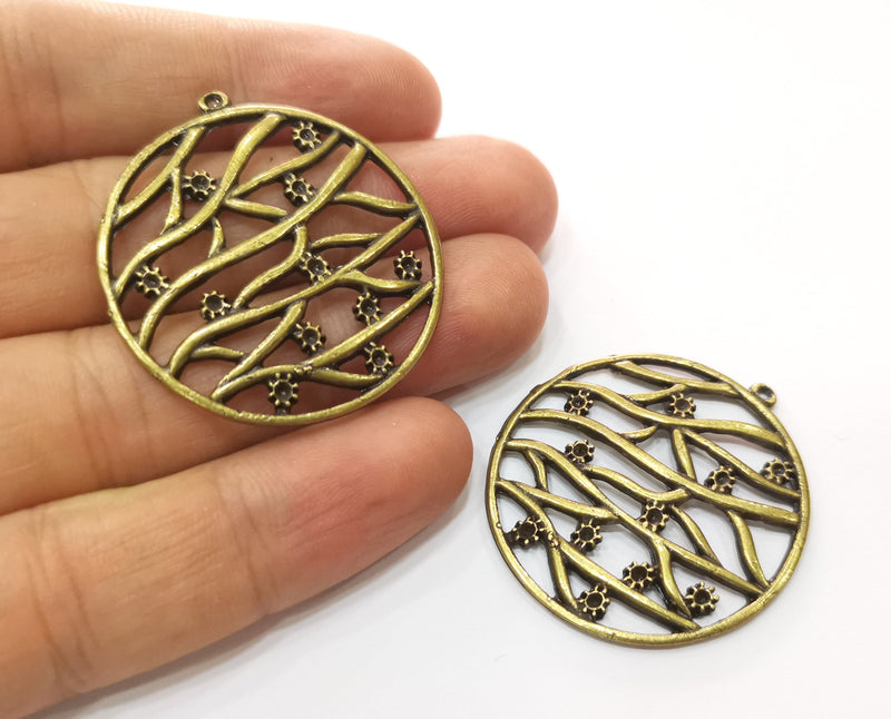 2 Flowers Charms Antique Bronze Plated Charms (40x37mm)  G18525