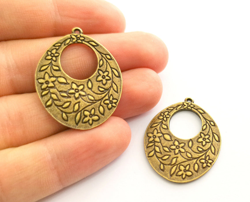 2 Flower Charms Antique Bronze Plated Charms (36x28mm)  G18554