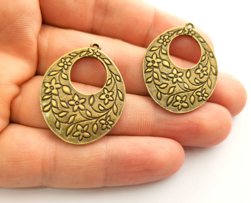 2 Flower Charms Antique Bronze Plated Charms (36x28mm)  G18554