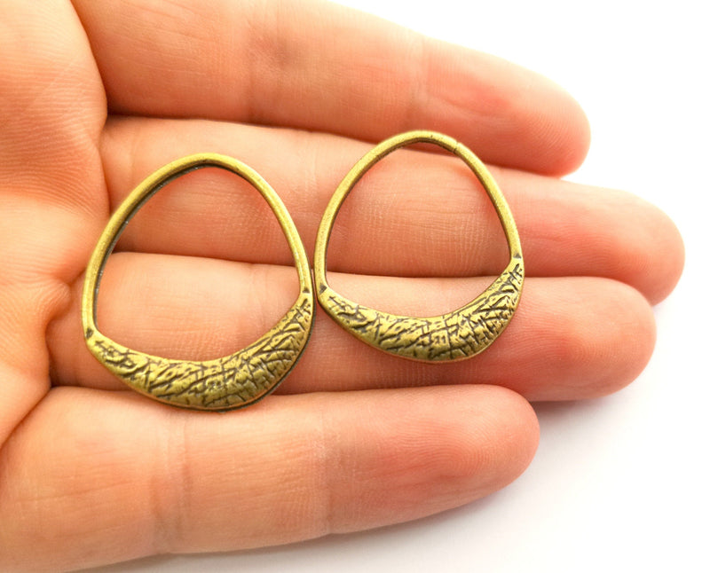 4 Bronze Charms Antique Bronze Plated Charms (32x27mm)  G18558