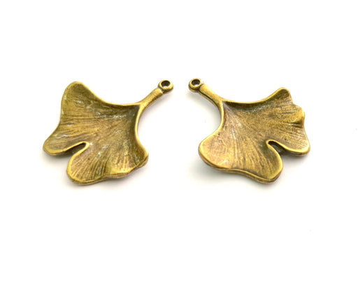 2 Ginko Leaf Charms Antique Bronze Plated Charms (33x27mm)  G18560