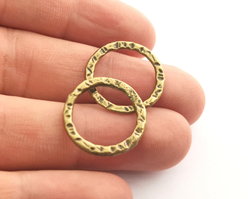 10 Hammered Circle Findings Antique Bronze Plated Circle (20 mm)  G18590