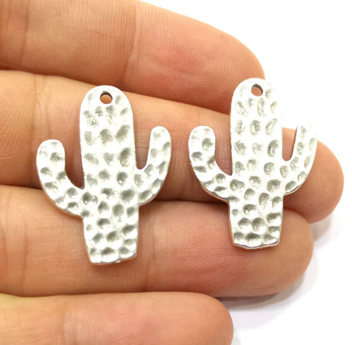 4 Hammered Cactus Charms Antique Silver Plated Charms (29x20mm)  G18137