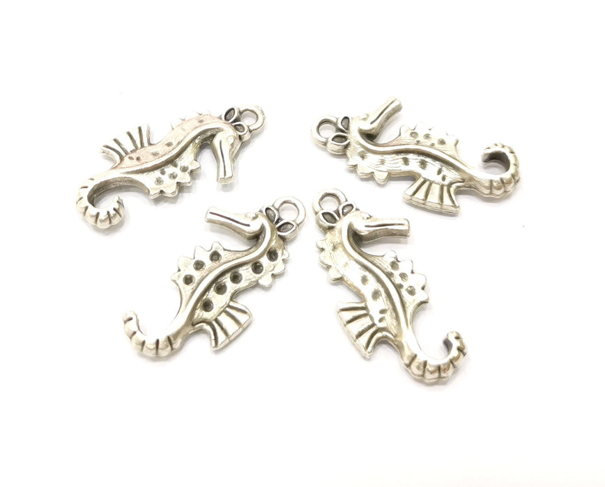 10 Seahorse Charms Antique Silver Plated Charms (28x13mm)  G18139