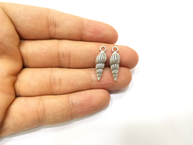 10 Sea Shell Charms Antique Silver Plated Charms (24x7mm)  G18143