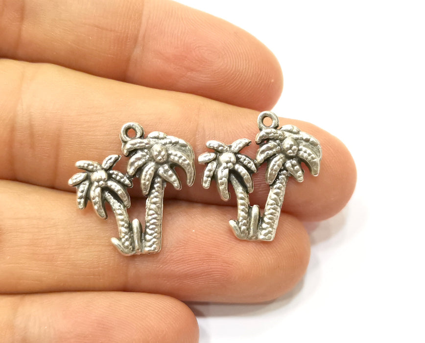 10 Palm Tree Charms Antique Silver Plated Charms (20mm)  G18153