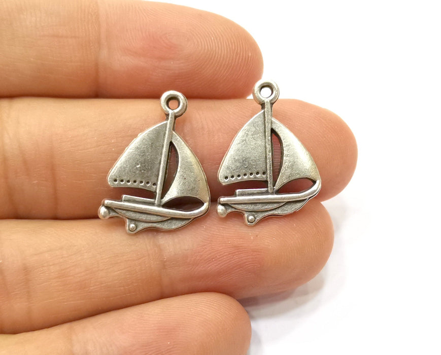 10 Sailing Ship Charms Antique Silver Plated Charms (23x17mm)  G18157