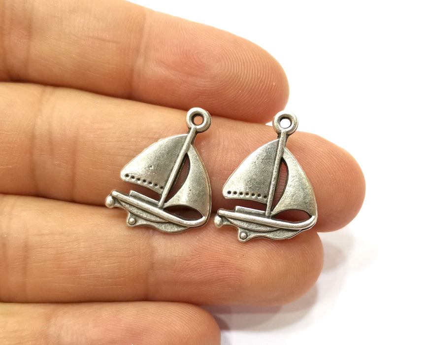 10 Sailing Ship Charms Antique Silver Plated Charms (23x17mm)  G18157