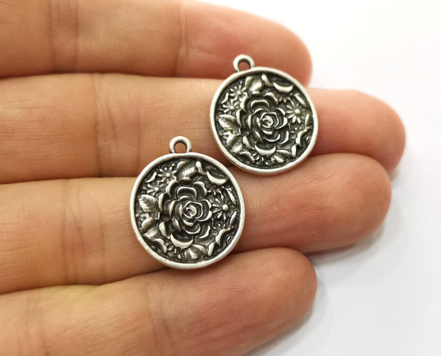 4 Flower Charms Antique Silver Plated Charms (21x18mm)  G18656