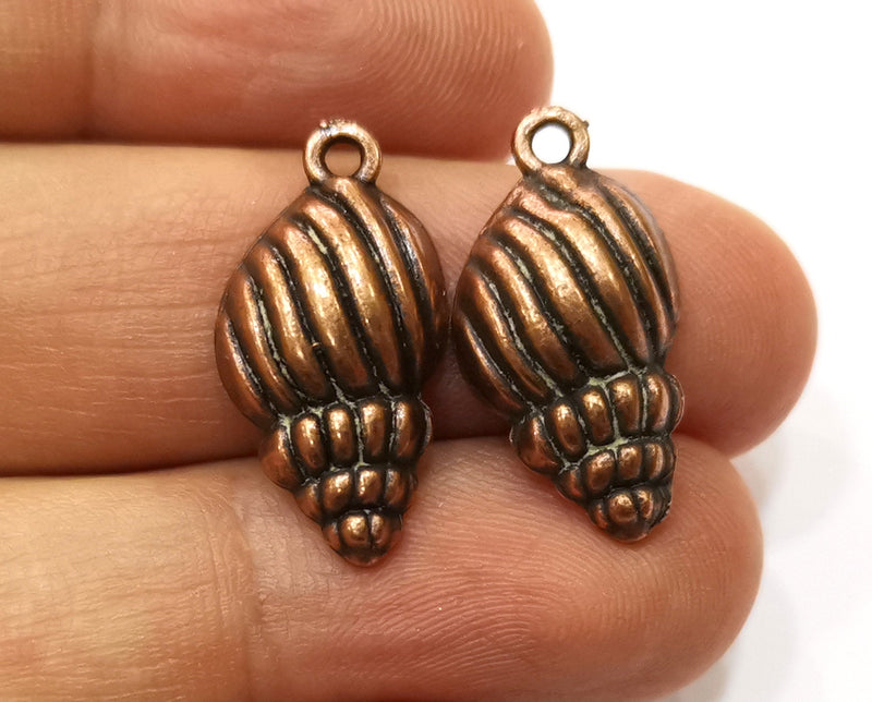 5 Conch Sea Shell Charms Antique Copper Plated Charms (24x13mm)  G18175