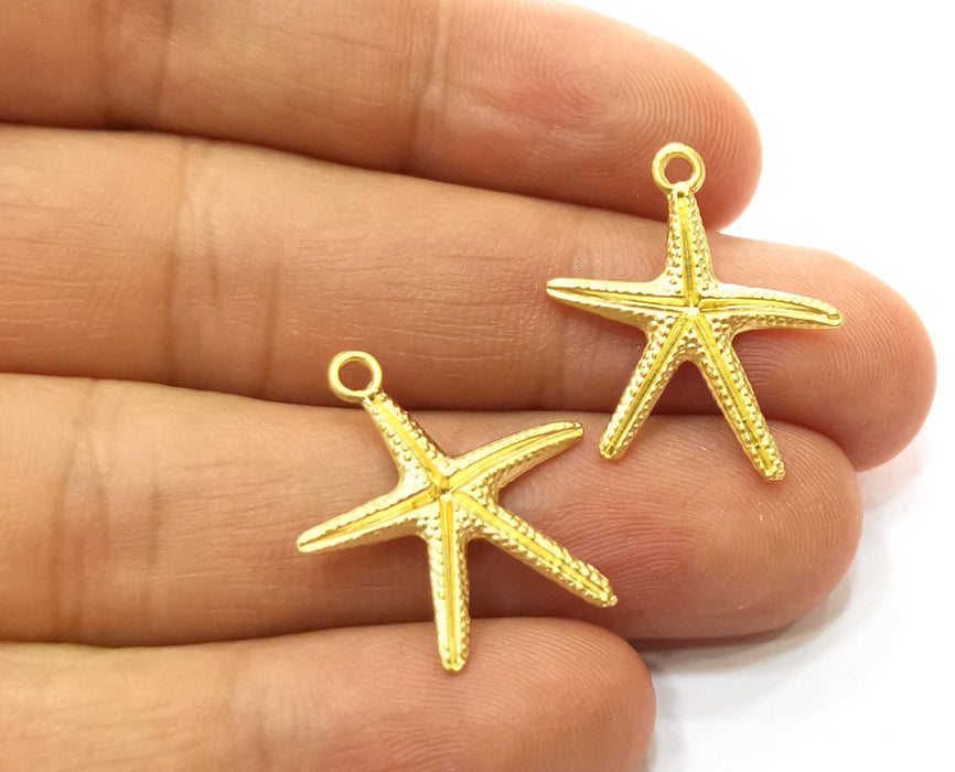 8 Starfish Charms Gold Plated Charms (23x21mm)  G18189