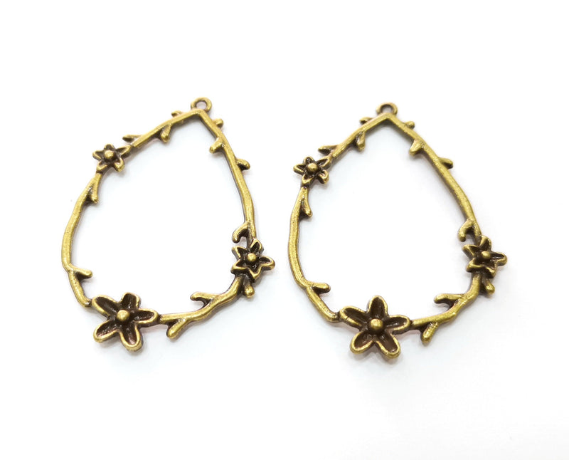 2 Flower Charms Antique Bronze Plated Charms (44x32mm)  G18760