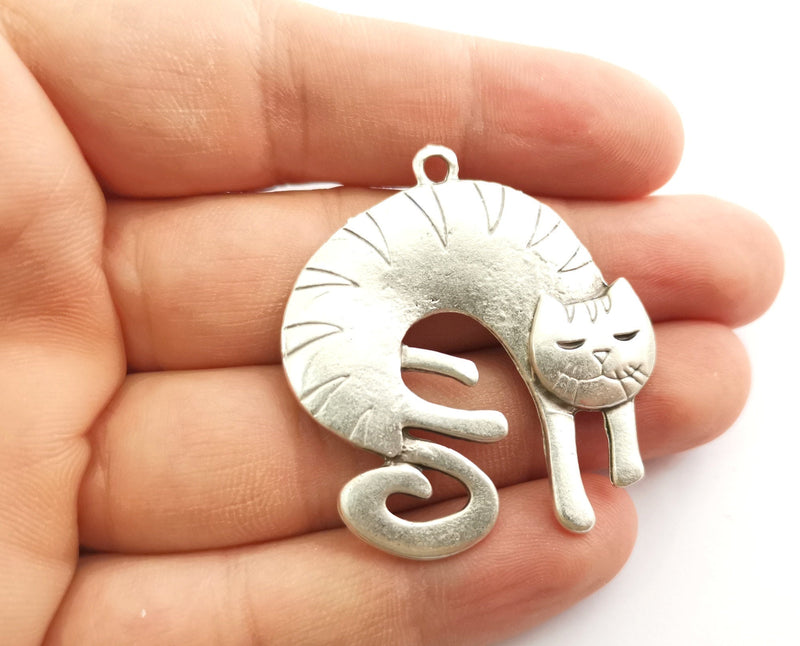 2 Cat Charms Antique Silver Plated Charms (45x42mm)  G18318