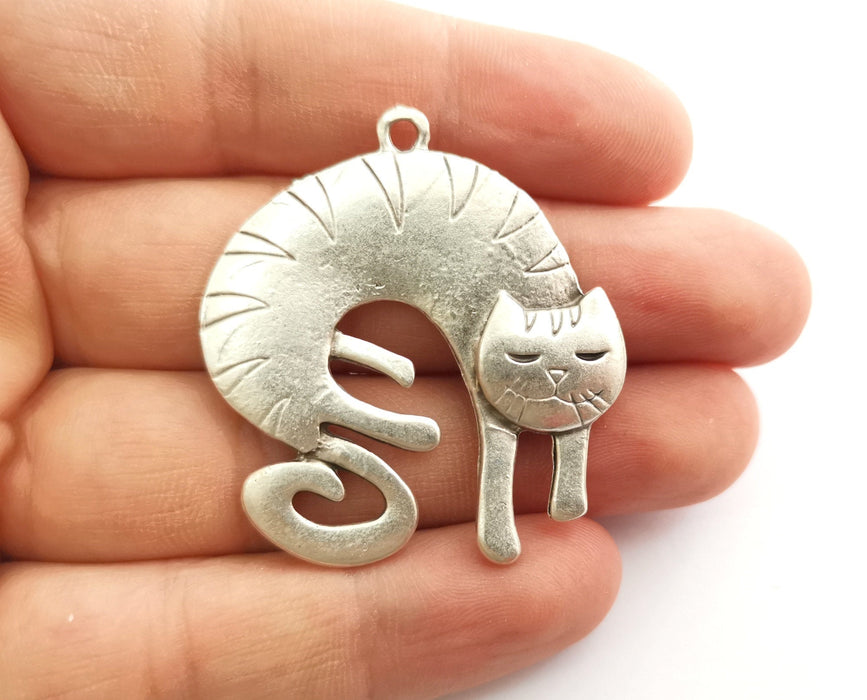 2 Cat Charms Antique Silver Plated Charms (45x42mm)  G18318