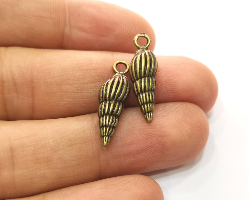 10 Sea Shell Charms Antique Bronze Plated Charms (24x7mm)  G18333