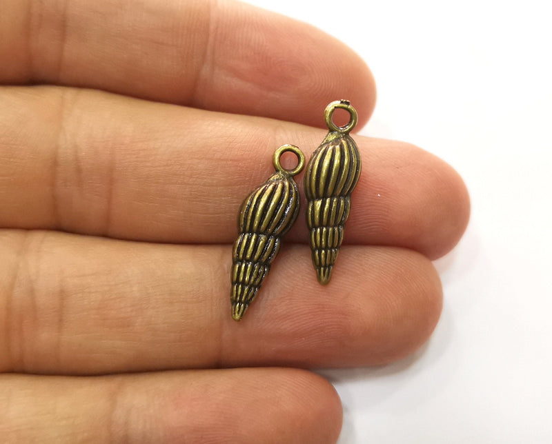 10 Sea Shell Charms Antique Bronze Plated Charms (24x7mm)  G18333