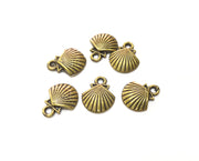10 Sea Shell Charms Antique Bronze Plated Charms (18x14mm)  G18337