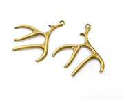 2 Horn Charms Antique Bronze Plated Charms (51x39mm)  G18845