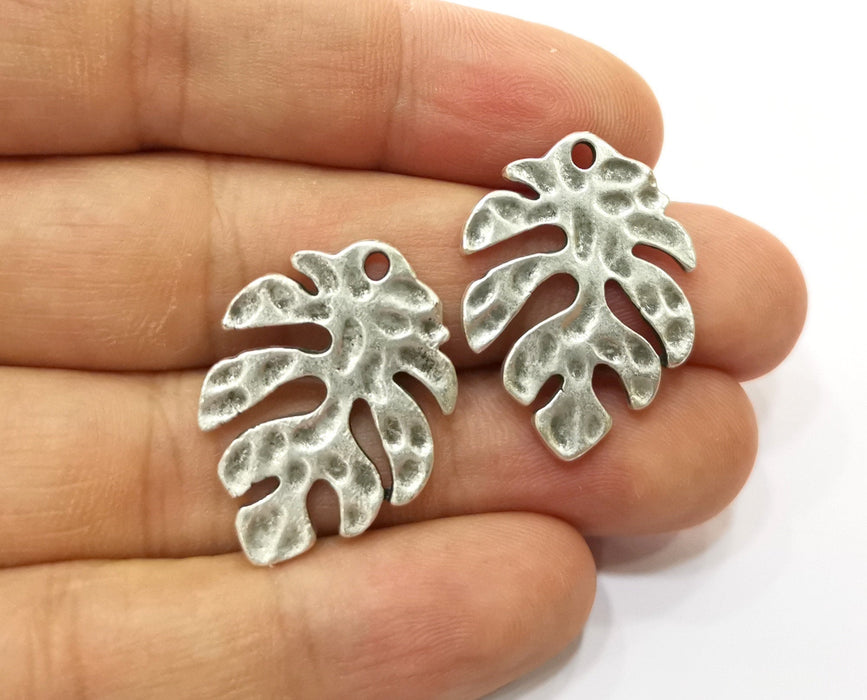 4 Monstera Leaf Charms Antique Silver Plated Charms (29x21mm)  G18425