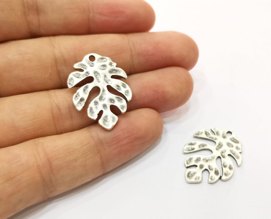 4 Monstera Leaf Charms Antique Silver Plated Charms (29x21mm)  G18425