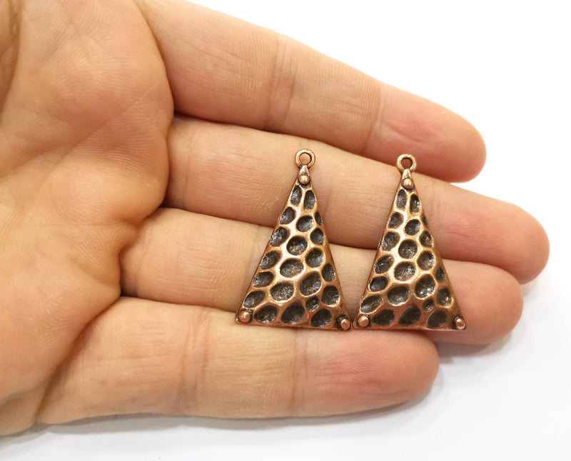 2 Hammered Triangle Charms Antique Copper Plated Charms (35x21mm)  G18444