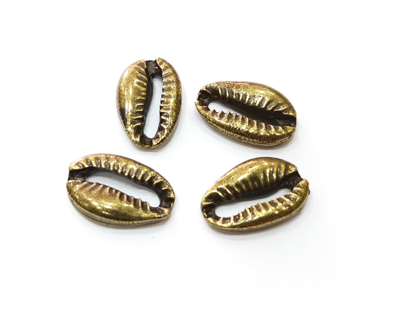 5 Cowrie Shell Charms Antique Bronze Charms Antique Bronze Plated Charm (20x13mm) G18943