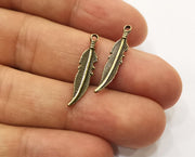 20 Feather Charms Antique Bronze Plated Charms (25x5mm)  G18948