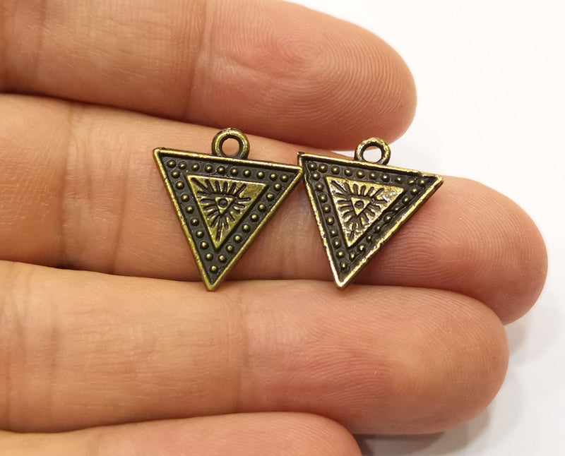 10 Antique Bronze Charms Antique Bronze Plated Charms (18x17mm)  G18950