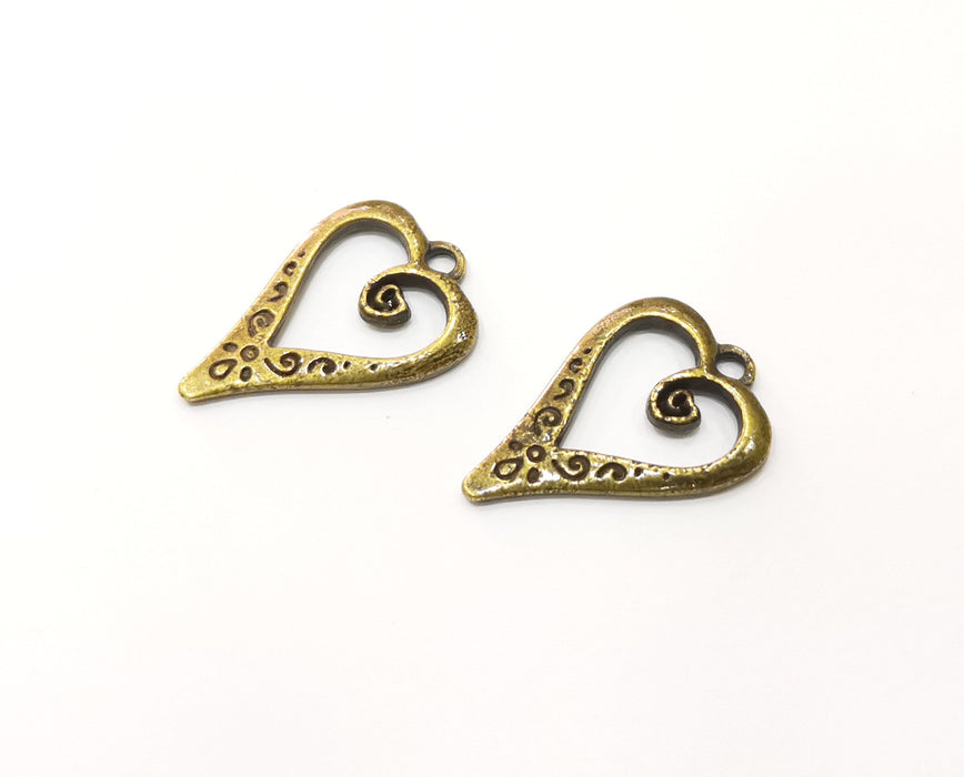 8 Heart Charms Antique Bronze Plated Charms (25x17mm) G18958