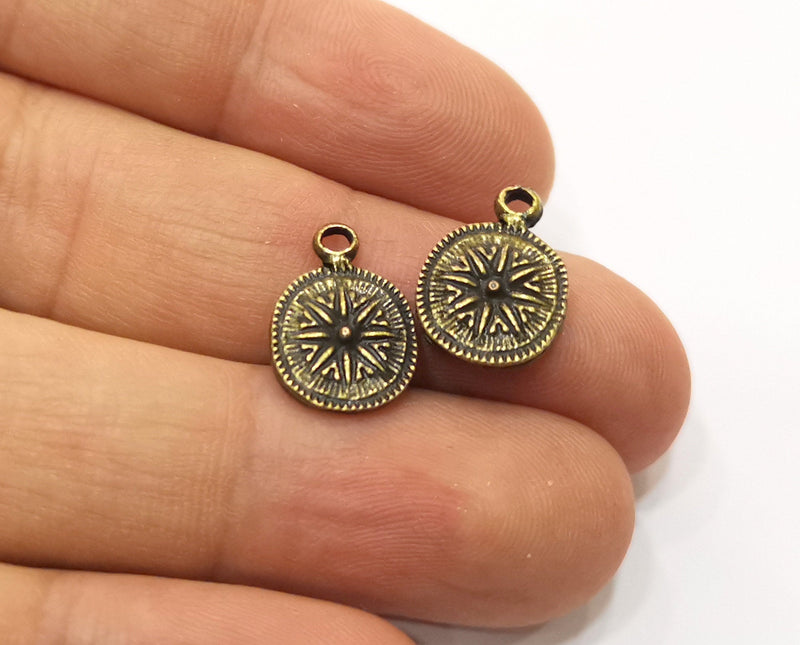 10 Compass Charm Antique Bronze Plated Charm (16x11mm) G18964