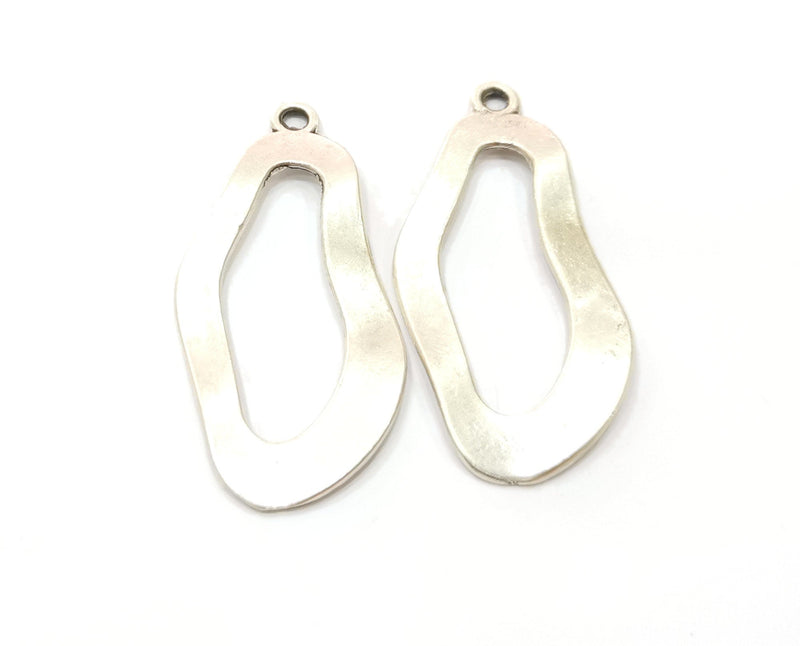 2 Silver Wavy Oval Charms Antique Silver Plated Charms (44x22mm)  G19078