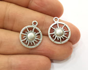 10 Silver Sun Charms Antique Silver Plated Charms (20x16mm)  G19161