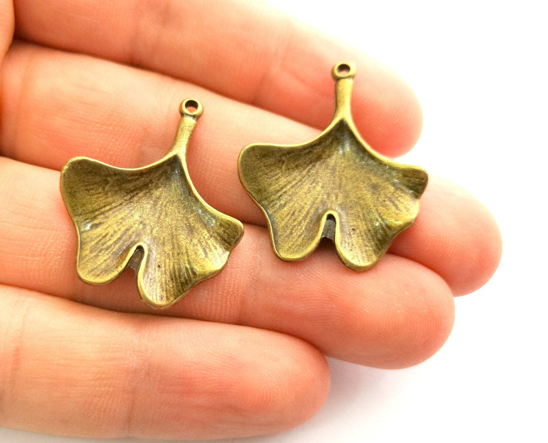 2 Ginko Leaf Charms Antique Bronze Plated Charms (33x27mm)  G18560