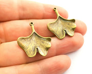 2 Ginko Leaf Charms Antique Bronze Plated Charms (33x27mm)  G18560