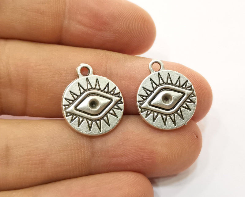 10 Silver Eye Charms Antique Silver Plated Charms (18x15mm) G19170