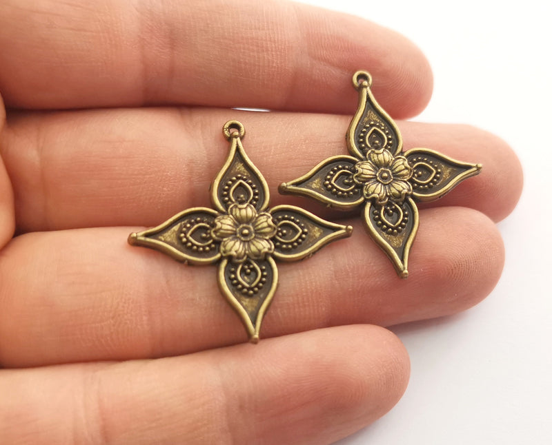 4 Antique Bronze Flower Charms Antique Bronze Plated Charms (34x32mm)  G18586