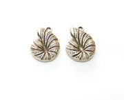 8 Snail Shell Charms Antique Silver Plated Charms (22x17mm)  G18655
