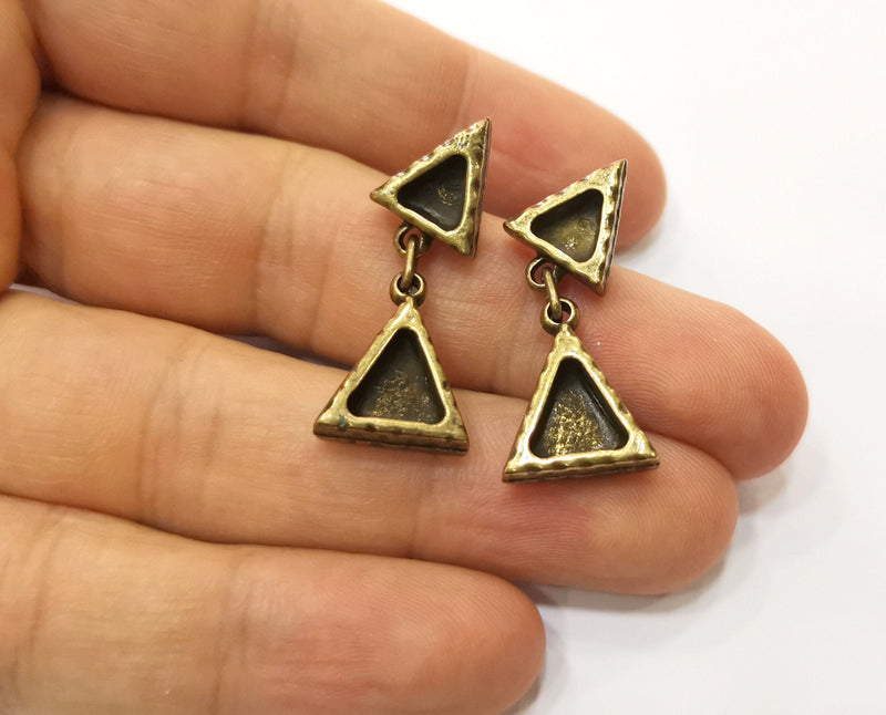 Earring Blank Backs Hammered Antique Bronze Resin Base inlay Blank Cabochon Mountings Antique Bronze (8mm+7mm Triangle blanks) 1 pair G19309