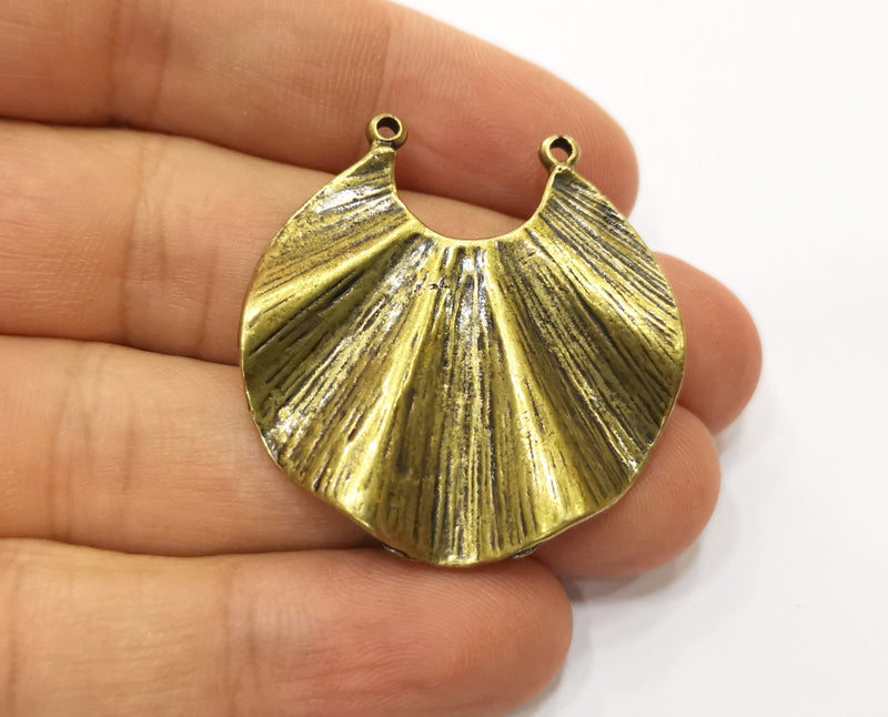 2 Oyster Charms Antique Bronze Plated Charms (38x36mm)  G19347