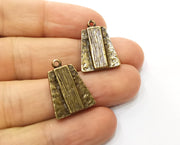 4 Antique Bronze Charm Antique Bronze Plated Charm (22x16mm) G18805