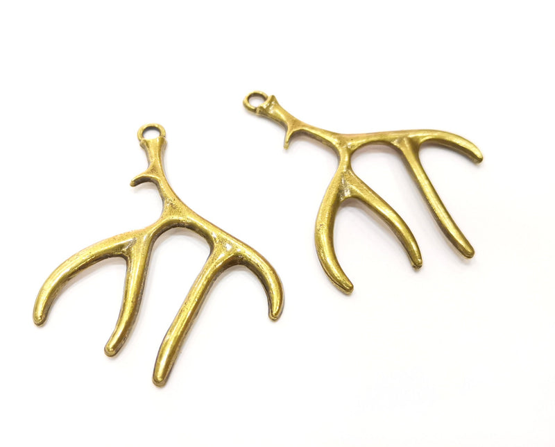 2 Horn Charms Antique Bronze Plated Charms (51x39mm)  G18845