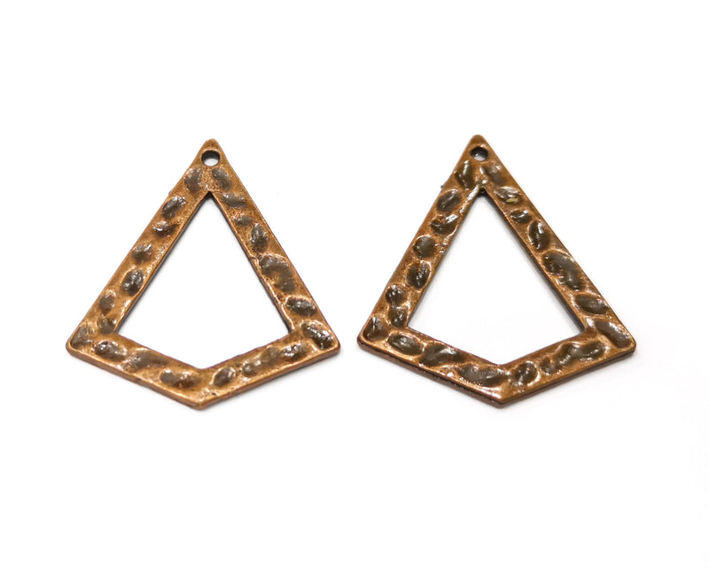 2 Hammered Charm Antique Copper Plated Charm (38x32 mm)  G19412