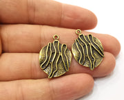 4 Antique Bronze Charms Antique Bronze Plated Charms (29x20mm) G18927
