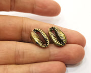 5 Cowrie Shell Charms Antique Bronze Charms Antique Bronze Plated Charm (20x13mm) G18943