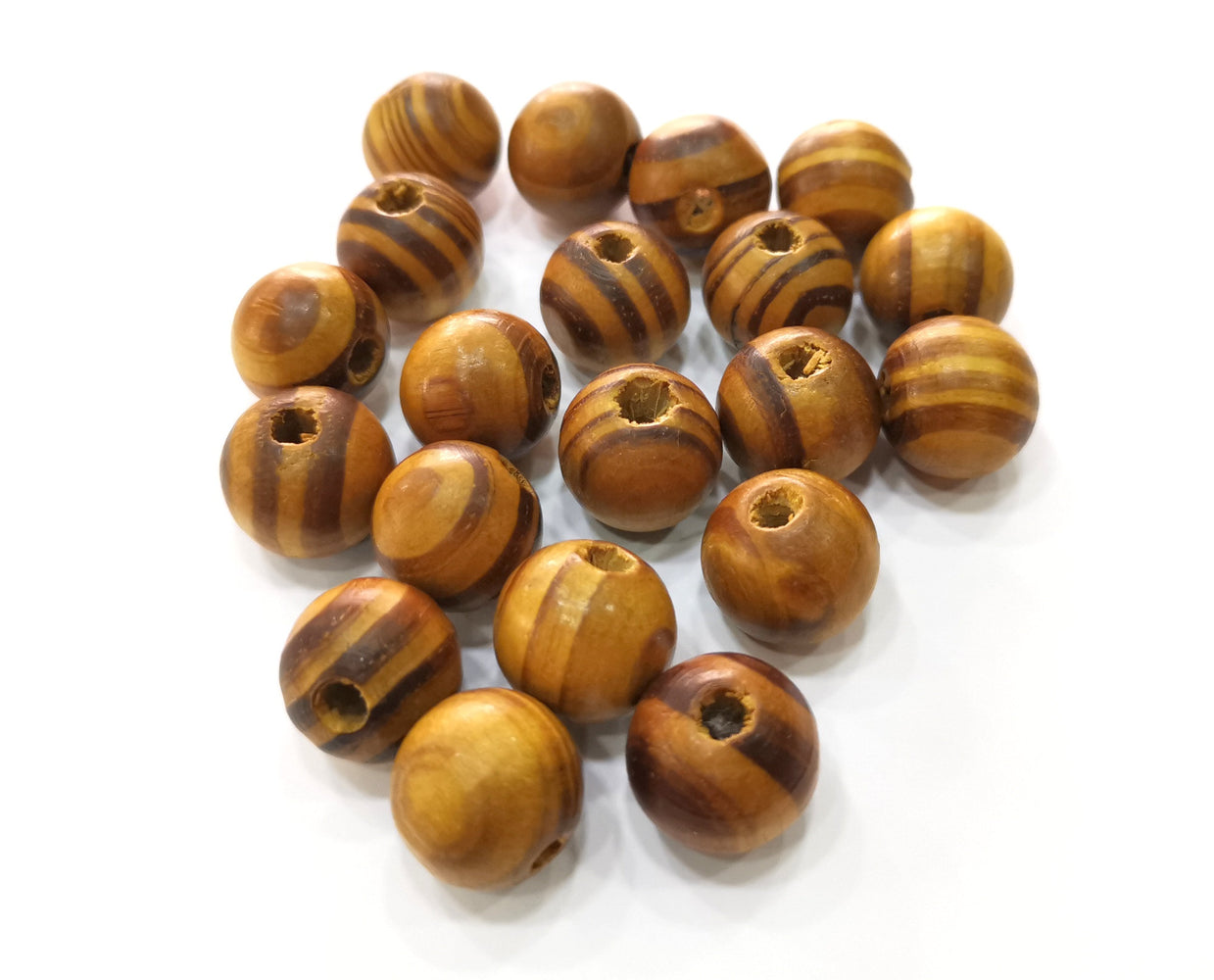 20 Wood Beads Olive Tree Beads 16 mm (4.2mm beads inner size) G18985